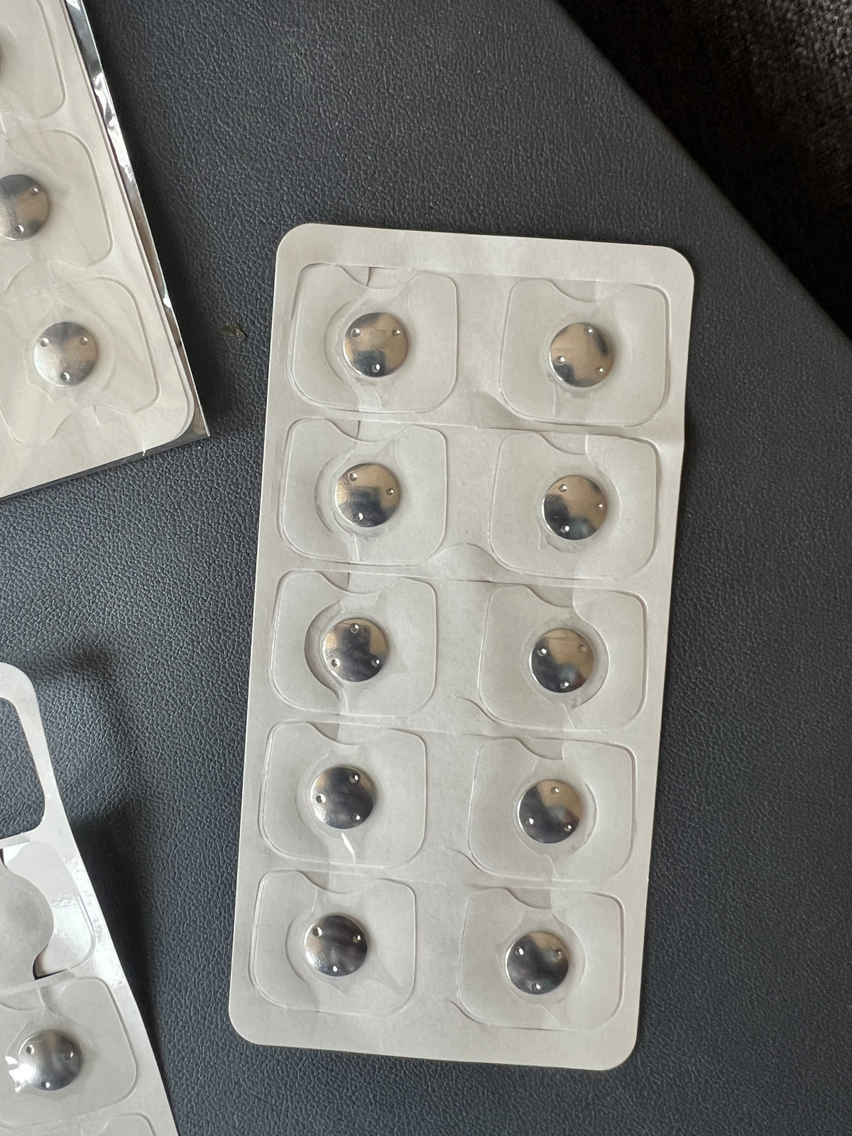 (Refill) 30 Nights Sticky Patches (30 Pairs)